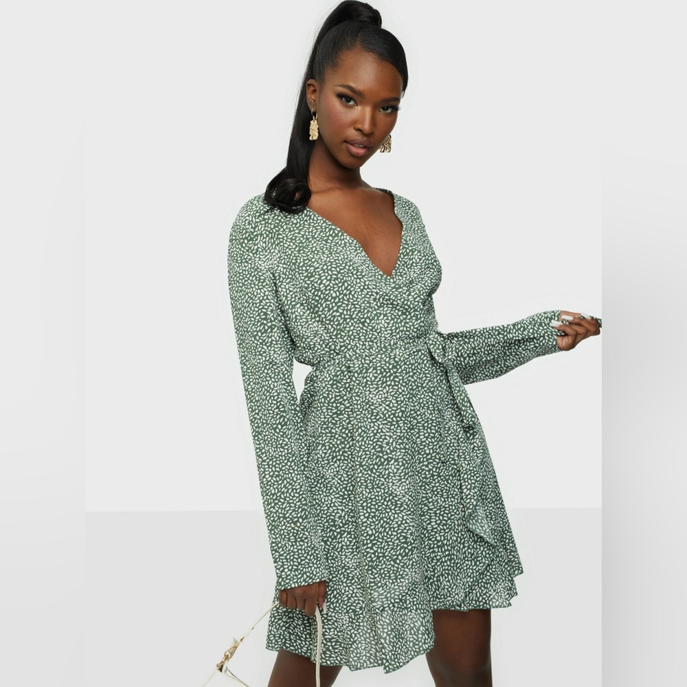 Missguided Wrap Dress